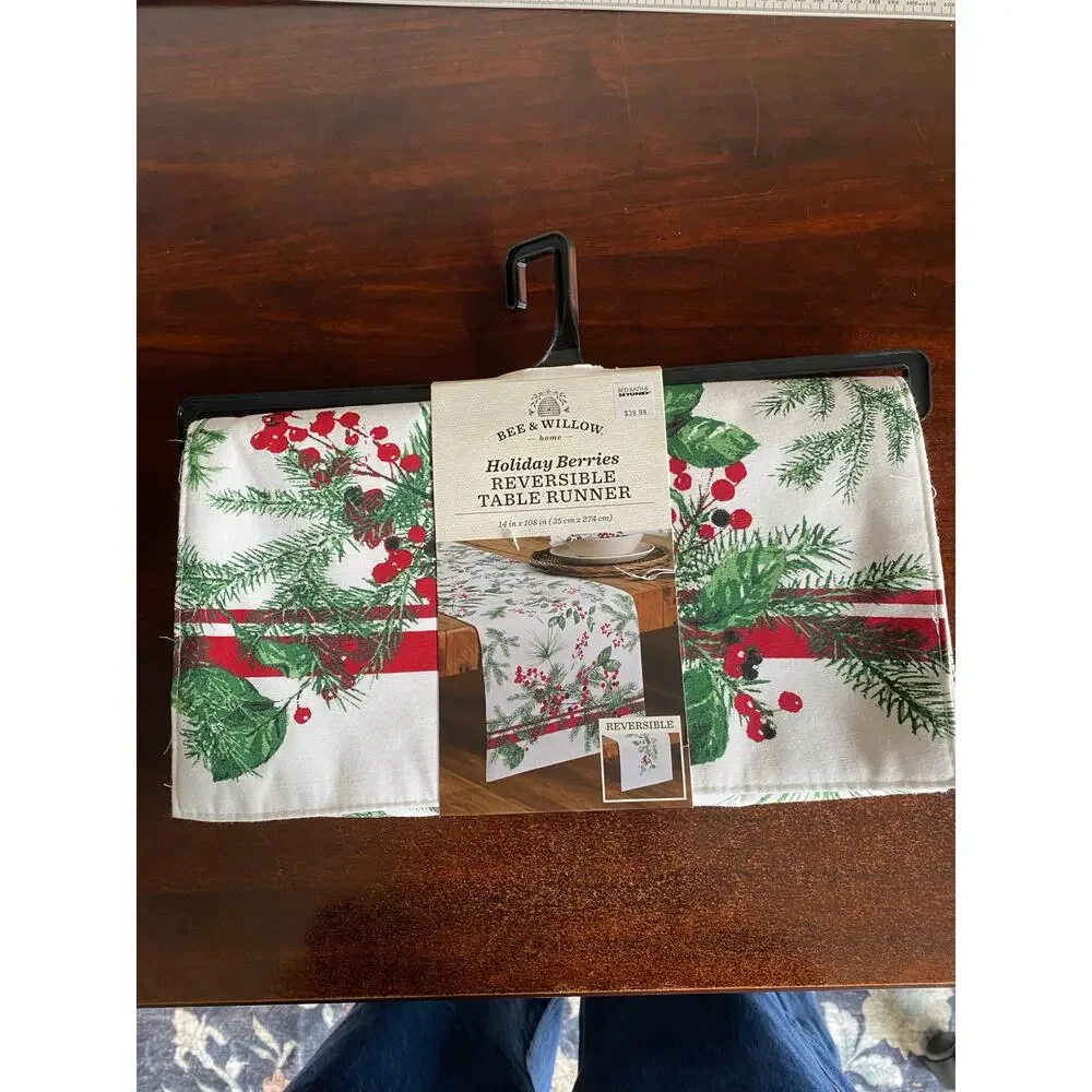 NWT Bee & Willow Holiday Berries Reversible Table Runner 14